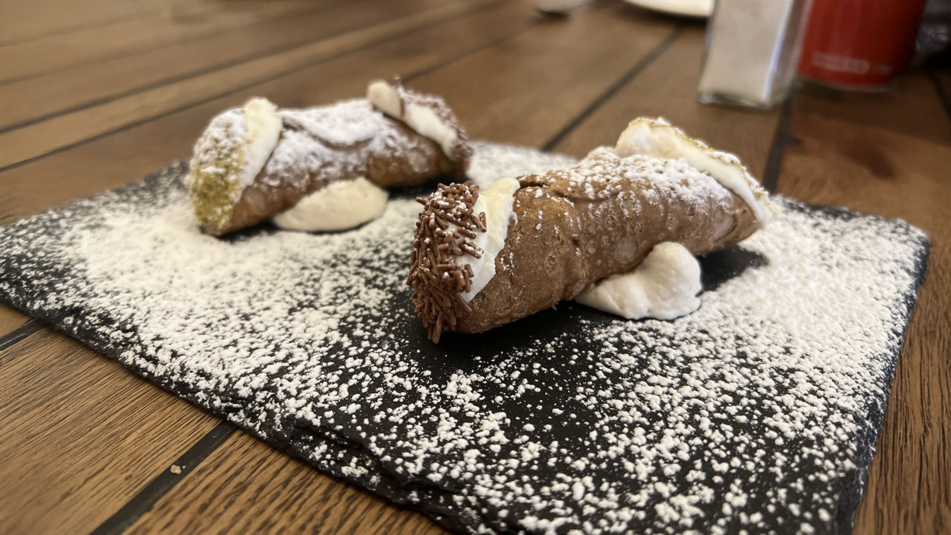 Sightseeing and eating in London